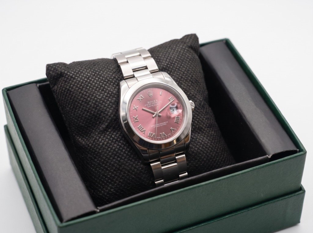 MD Roman Classic Oyster Blush Pink Watch